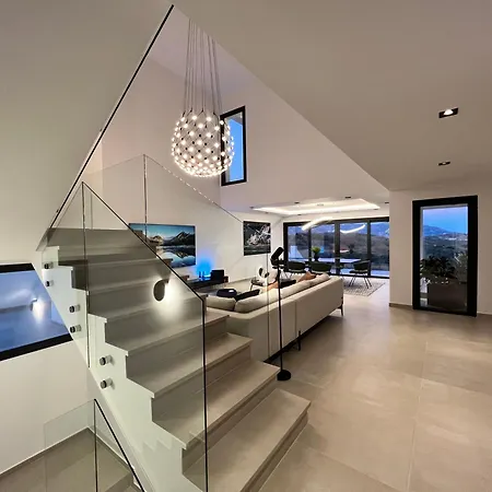 Perniznest - Luxury Front Of Calanova Golf With Sea View * Sitio de Calahonda