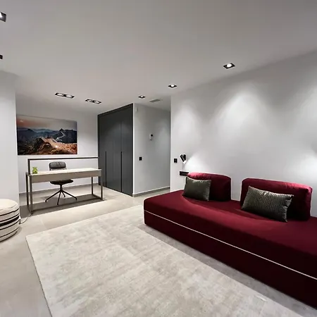 Perniznest - Luxury Front Of Calanova Golf With Sea View