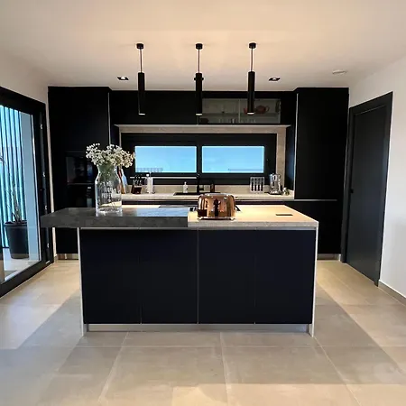 Perniznest - Luxury Front Of Calanova Golf With Sea View