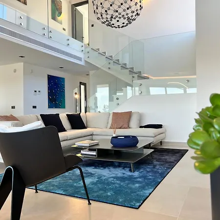 Villa Perniznest - Luxury Front Of Calanova Golf With Sea View Sitio de Calahonda